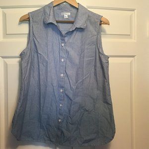 NWOT Blue wash button down tank